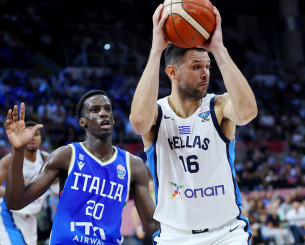 Μία όρθια ραψωδία