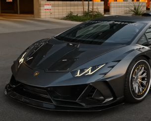 Τα αδιανόητα και πανάκριβα SuperCars του Ρενάτο Σάντσες - Πόσο κοστίζει η χρυσή Lamborghini του