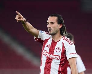 Επίσημη διάψευση της Μπεσίκτας για Γιαζίτζι