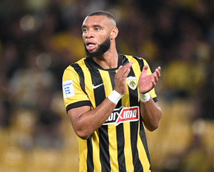 Ανατροπή με Μουκουντί στην Εθνική Καμερούν