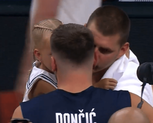 Θερμός εναγκαλισμός ανάμεσα σε Ντόντσιτς και Γιόκιτς μετά το φιλικό (video)