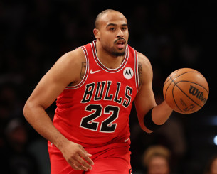 Η Φενέρμπαχτσε είναι κοντά στον Χόρτον - Τάκερ