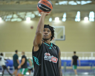 Χολμς: «Μου ταιριάζει η Ευρώπη, θα κάνω τα πάντα για το 8ο αστέρι»