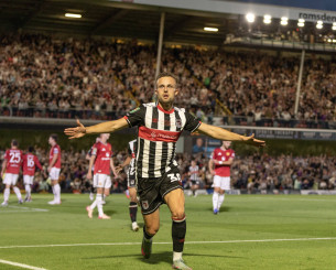 Το κατάφερε και αυτό η Μάντσεστερ Γιουνάιτεντ - Αποκλείστηκε απο ομάδα τέταρτης κατηγορίας