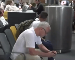 Οι πρώτες φωτογραφίες του Μουρίνιο μετά την απόλυσή του από τη Φενέρμπαχτσε (video)