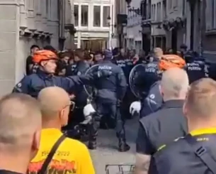 Αποκαλυπτικό βίντεο: Έτσι ξεκίνησε απρόκλητα η επίθεση της Αστυνομίας στους οπαδούς της ΑΕΚ στις Βρυξέλλες