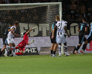 Το 1-0 του ΠΑΟΚ με κεφαλιά του Μεϊτέ (video)