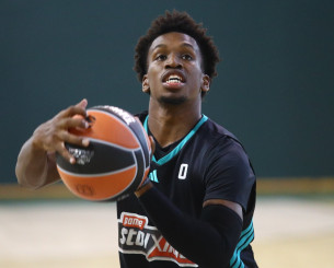 Σορτς για την εμπειρία του ΟΑΚΑ: «Νιώθω πεταλούδες στο στομάχι»