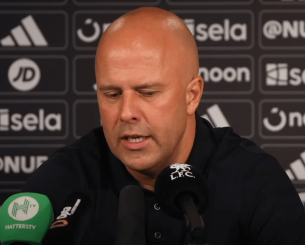 Παραδοχή Σλοτ για το γκολ του Ενγκουμόχα: «Ήμασταν τυχεροί που βάλαμε το νικητήριο γκολ εδώ»