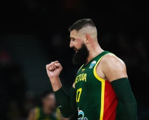 Βαλαντσιούνας: «Πως θα αντιμετωπίσουμε τον Γιάννη; Δεν θα σας πούμε…» (video)