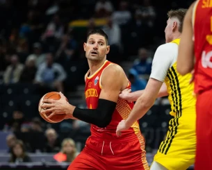 Ο Βούτσεβιτς οδήγησε το Μαυροβούνιο στην πρώτη του νίκη στο EuroBasket 2025