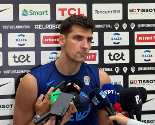 Μήτογλου για Αταμάν: «Δεν έχω να του πω τίποτα - Θα μιλήσουμε και οι δυο μέσα στο γήπεδο»