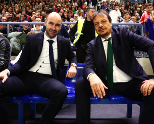 Σε ποια θέση βρίσκονται Αταμάν και Σπανούλης στη ψηφοφορία για τον καλύτερο προπονητή του Eurobasket