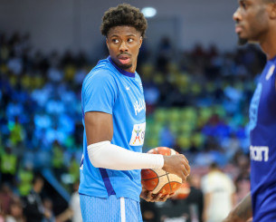 Κώστας Αντετοκούνμπο: «Χρησιμοποιούν μια συγκεκριμένη άμυνα οι Ισραηλινοί και πρέπει να την εκμεταλλευτούμε»