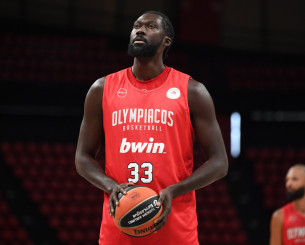 Τα «ερυθρόλευκα» φιλικά στην Κύπρο κρίνουν το μέλλον του Κουμάτζι