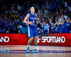 Ο Σάσου Σαλίν στο Athletiko: «Ήλπιζα να σουτάρει ο Βάλτονεν - Κανείς δεν μας πίστευε»