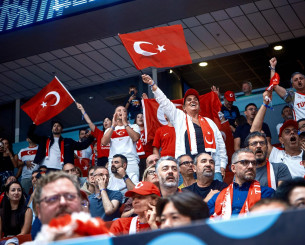 Ταξιδεύουν και άλλοι Τούρκοι οπαδοί για τον ημιτελικό με την Ελλάδα
