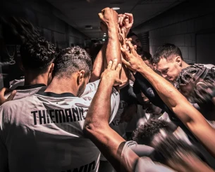 Από το χρυσό στη Μανίλα, στην κορυφή της Ευρώπης: Το ιστορικό double της Γερμανίας