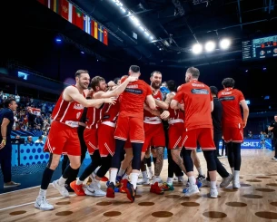 Οι ξέφρενοι πανηγυρισμοί των Γεωργιανών που... σόκαραν και απέκλεισαν τη Γαλλία στο Eurobasket (video)