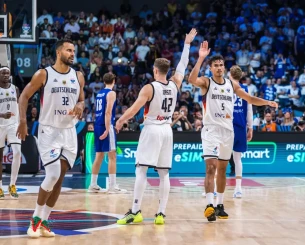 Αήττητη και με 101 πόντους μέσο όρο στον τελικό η Γερμανία