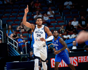 Ο Γιάννης Αντετοκούνμπο κάνει το καλύτερο τουρνουά της καριέρας του με τη φανέλα της Εθνικής