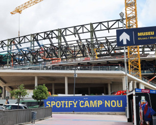 Σκάνδαλο στο «Καμπ Νόου» της Μπαρτσελόνα - Δούλευαν παράνομα σχεδόν 80 Τούρκοι εργάτες