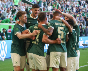 Άνετα η Ντόρτμουντ, ανατροπάρα για Φράιμπουργκ, την «πάτησε» στις καθυστερήσεις η Βόλσφμπουργκ