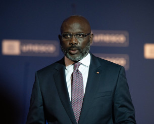 Ο θρύλος του ποδοσφαίρου, Ζορζ Γουεά, επικεφαλής της FIFA για την καταπολέμηση του ρατσισμού