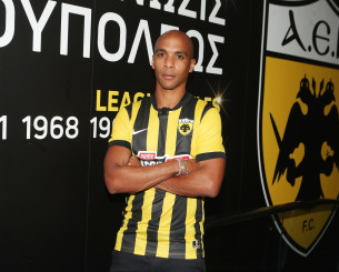 Ζοάο Μάριο: «Να γίνουμε ξανά πρωταθλητές» (video)