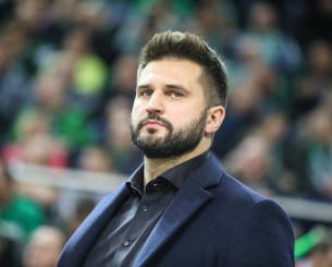 Ο Λίνας Κλέιζα στο Athletiko: «Ο Ολυμπιακός είναι η μεγάλη μου αγάπη» (video)