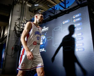 Δεύτερος σερί αποκλεισμός στους «16» του Eurobasket για τους Σέρβους