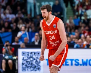 Τι απάντησε ο Αταμάν για το... ενδιαφέρον από ΝΒΑ για Οσμανί