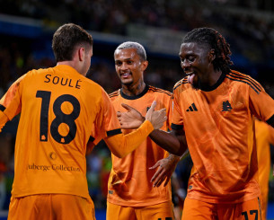 Επιστροφή στις νίκες για τη Ρόμα του Τσιμίκα, έσωσε τον βαθμό στο φινάλε η Κάλιαρι