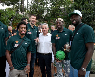 «Ζέσταμα» με γεύσεις Αυστραλίας για τους παίκτες του Παναθηναϊκού πριν από το ιστορικό ταξίδι