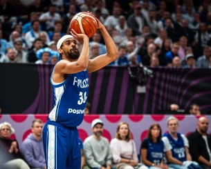 Ο Τζέικομπ Γκράντισον στο Athletiko: «Το μεγαλύτερο παιχνίδι στην ιστορία του μπάσκετ της Φινλανδίας»