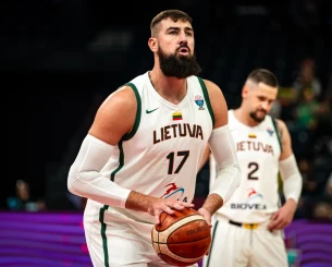 Γιόνας, ξέρω τι έκανες πριν συναντήσεις τον Γιάννη