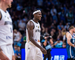 Ο Άιζακ Μπόνγκα στο Athletiko: «Δεν είμαστε ικανοποιημένοι ακόμα»