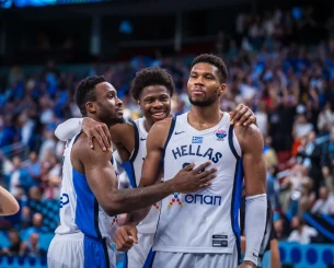 Η ανάρτηση των Μιλγουόκι Μπακς για τον «χάλκινο» Γιάννη Αντετοκούνμπο