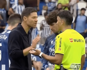 Τα έβαλε με τον Μανθάνο ο Τσάμπι Αλόνσο: «Θεέ μου, μην με κάνεις να σκέφτομαι άσχημα» (video)