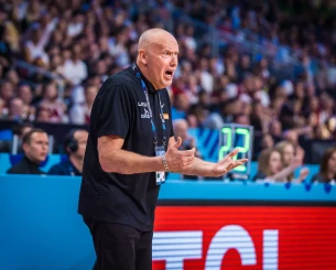 Κουρτινάιτις: «Δεν θα ήθελα να μιλήσω για τους διαιτητές, μερικά από τα σφυρίγματα μπορεί να μην ήταν σωστά»