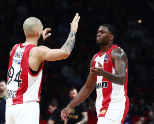 Επικός Φουρνιέ: «Ο Ράιτ σταμάτησε να τρώει γαλακτομπούρεκο και μοιάζει με τον Σβαρτσενέγκερ»