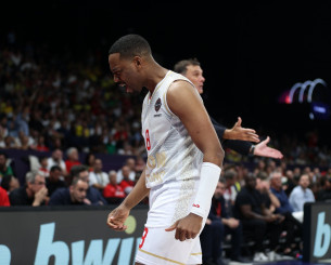 Θέμα χρόνου η ολοκλήρωση της μεταγραφής του Λόιντ στην Εφές