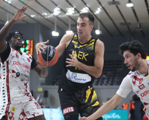 Ο Μάρκο Πετσάρσκι στο Athletiko: «Υπάρχει ταλέντο στην ΑΕΚ, βασικό που η ομάδα πιστεύει σε μένα»