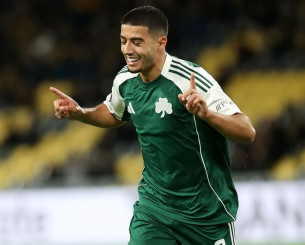 Με χατ-τρικ του Ζαρουρί, ο Παναθηναϊκός το 1-4 (video)