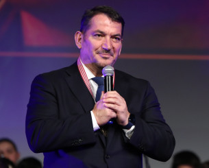 Αντίθετη στην κίνηση του Πύρρου Δήμα να δημοπρατήσει την Ολυμπιακή δάδα η ΕΟΕ - «Αντίκειται στις αρχές μας»