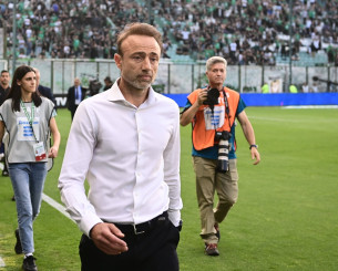 Υπογράφει ο Κόντης στον ΟΦΗ μέχρι το 2027 - Με Βενετίδη στον πάγκο κόντρα στον Ηρακλή