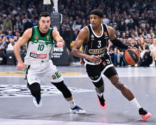 Αυτός είναι ο Νιλικίνα: Χέρια πλέι μέικερ, σώμα τριαριού, δύναμη σέντερ