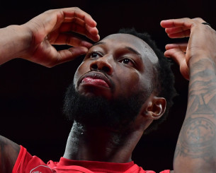 Χολ: «Αν ρωτάτε εμένα ο Ολυμπιακός δεν χρειάζεται άλλον σέντερ»