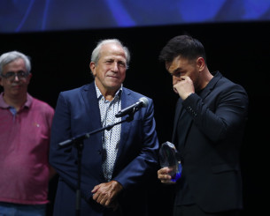 ΠΣΑΠΠ: Συγκίνηση στις ειδικές βραβεύσης για Νίνη, Βιερίνια και Ζέκα