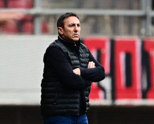 Παπαδόπουλος: «Εμείς πάντα θέλουμε να παίζουμε ποδόσφαιρο - Χάσαμε τη συγκέντρωση μας μετά τη διακοπή»